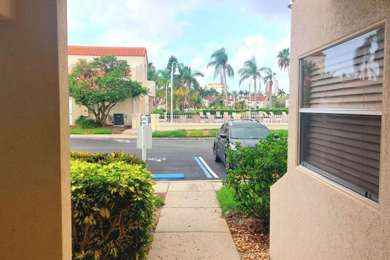 Paradise Sol 2Bd2Ba Condo On Golf Course Near Bch Sint-Petersburg Buitenkant foto