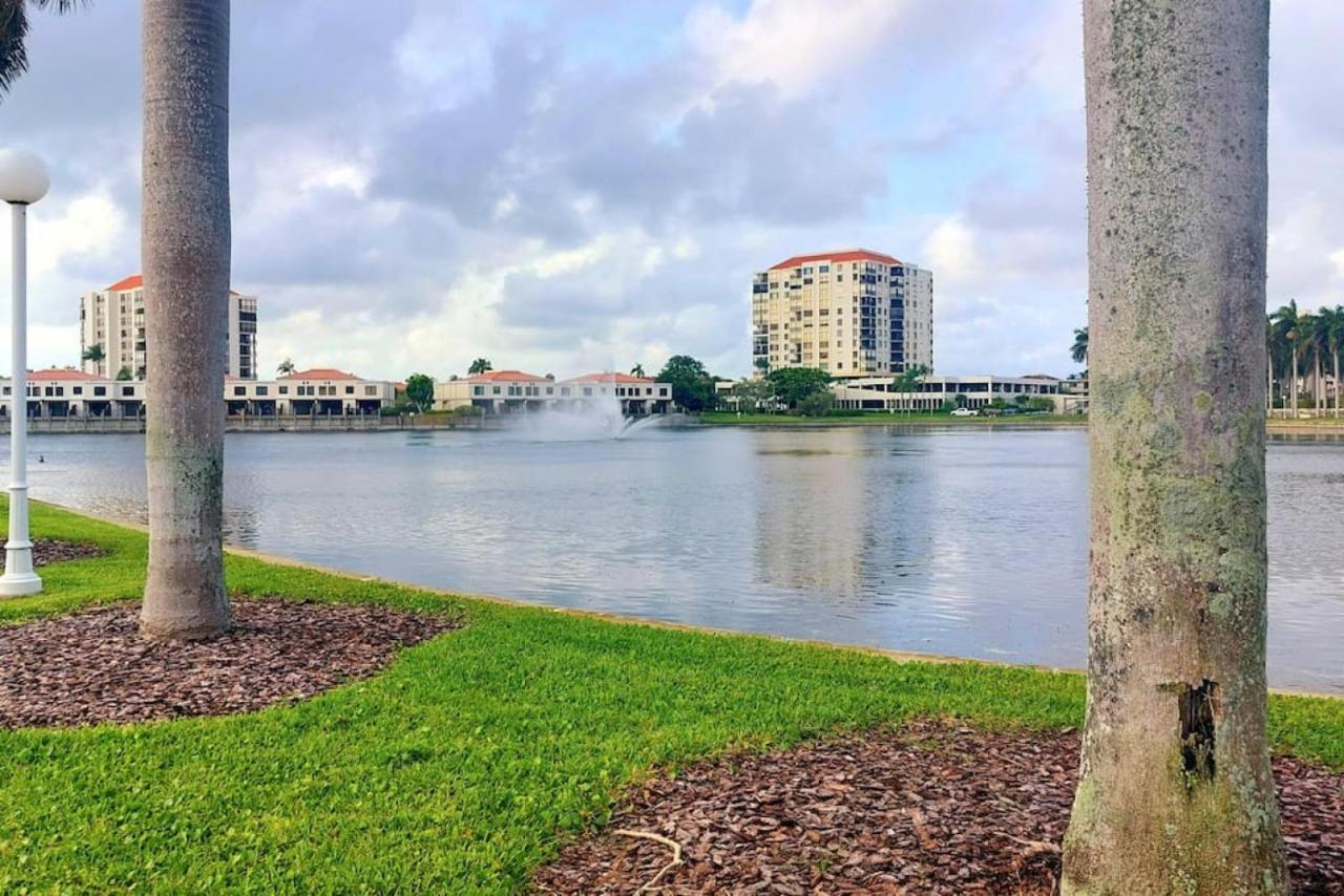 Paradise Sol 2Bd2Ba Condo On Golf Course Near Bch Sint-Petersburg Buitenkant foto
